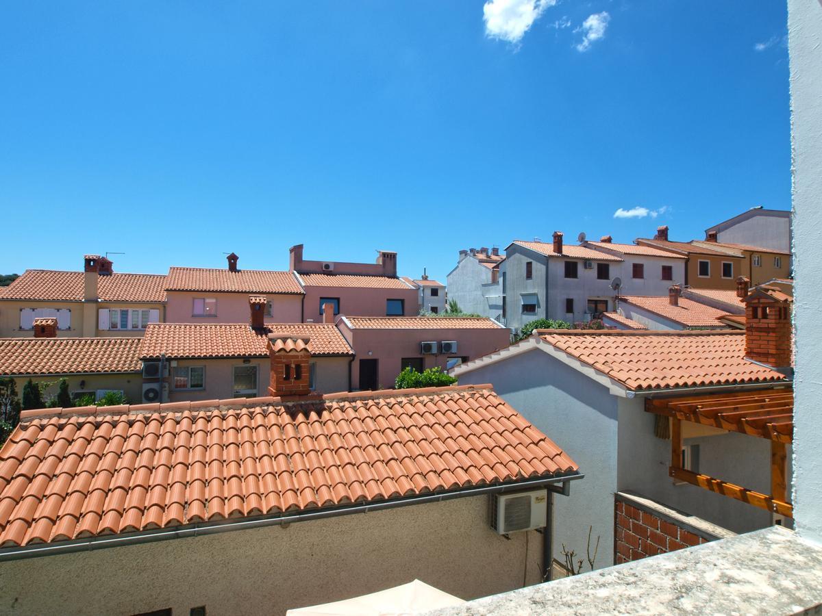 Apartments Mladen 1588 Pula Exterior photo